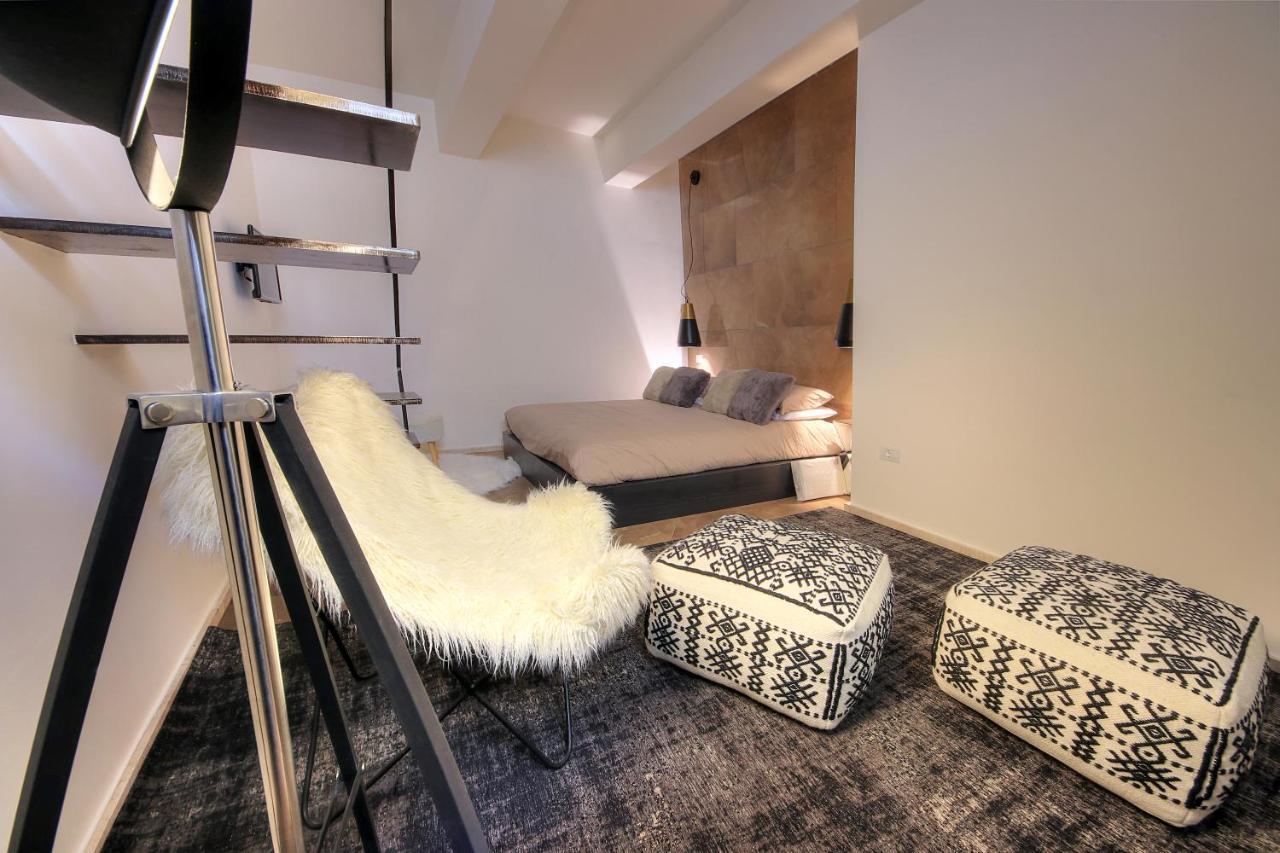 קליארי Urban Central Suites מראה חיצוני תמונה