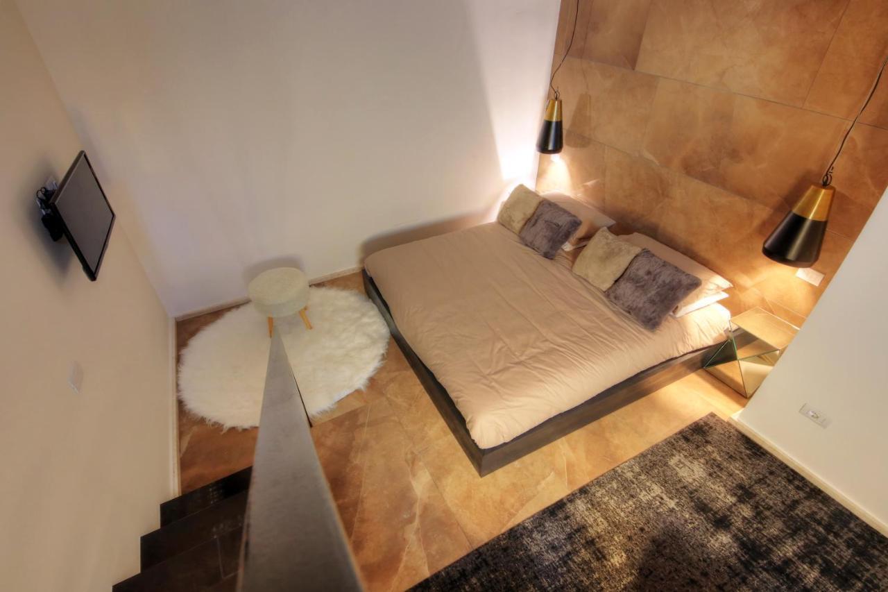קליארי Urban Central Suites מראה חיצוני תמונה