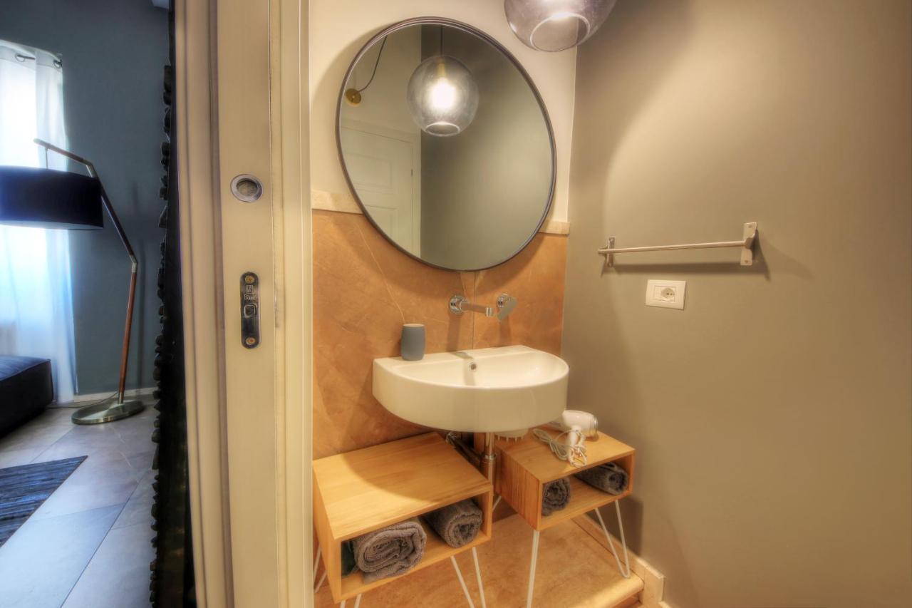 קליארי Urban Central Suites מראה חיצוני תמונה